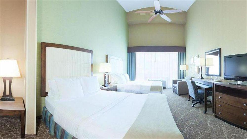 Holiday Inn Express & Suites Logan By Ihg Buitenkant foto